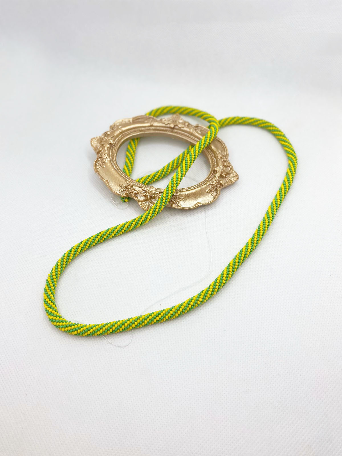 COLLAR (ELEKE) ORULA
